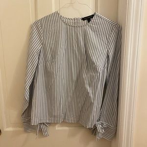 Banana Republic Long Sleeved Blouse Size Small
